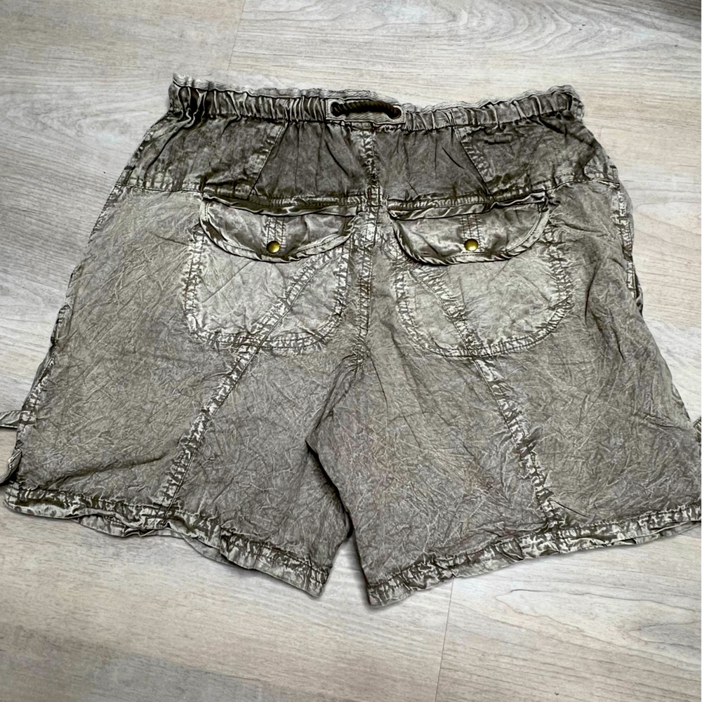 NEW Free People Moon Bay Parachute Shorts, size XS - Picture 5 of 6